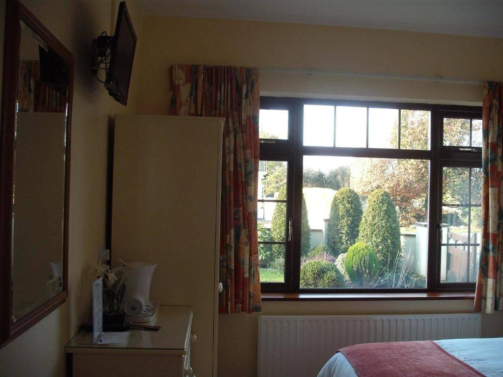 Фотографии номера Двухместный номер с 1 кроватью в  Maryville Bed and Breakfast Нина